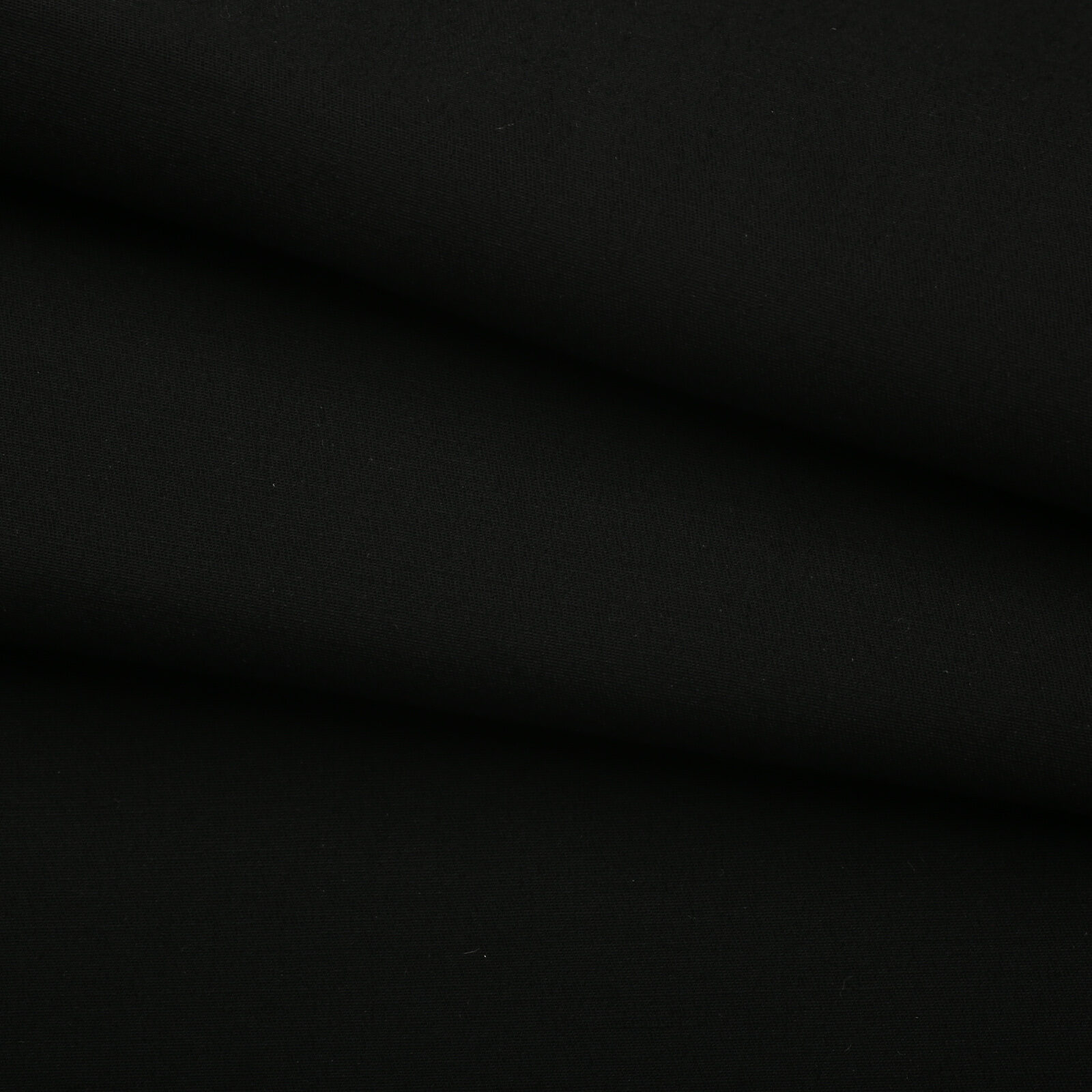 623007